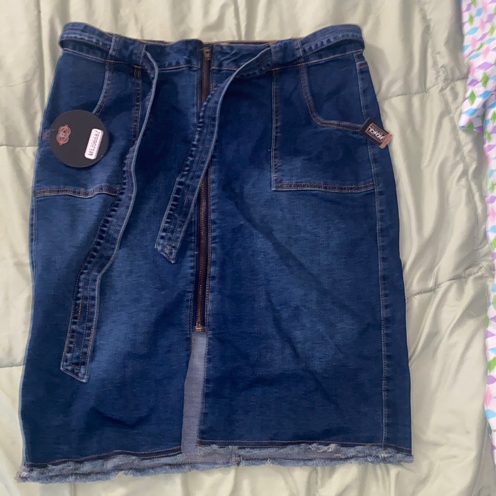 151 Jean pencil skirt